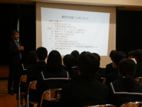 P1101839